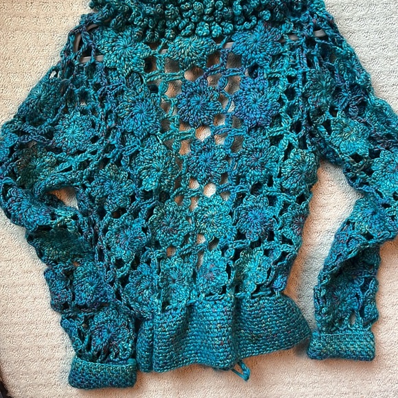 GORGEOUS FIONA WOOF CROCHET SWEATER WITH TURQUOISE TONES SZ L - Picture 6 of 11